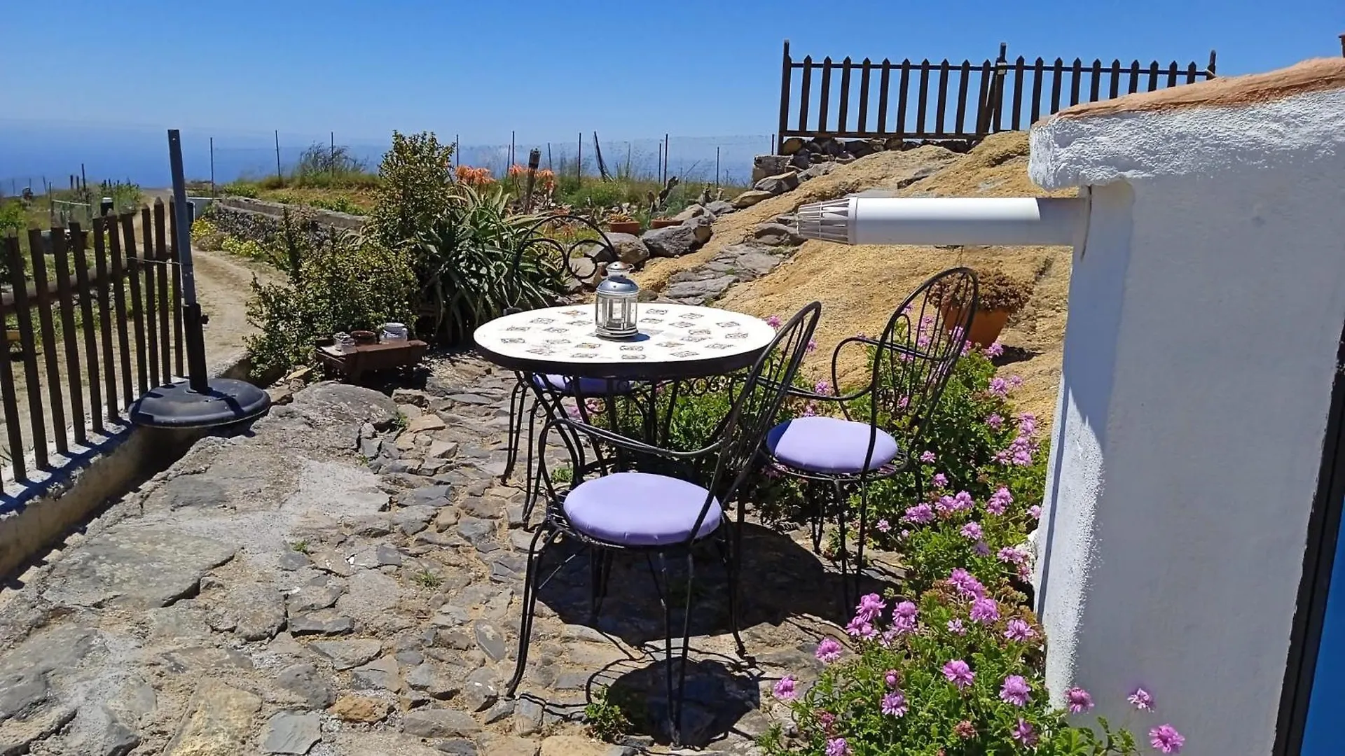 Casa Cueva Gaspara Arico